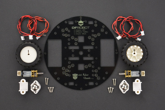 ROB0049-family_564x376